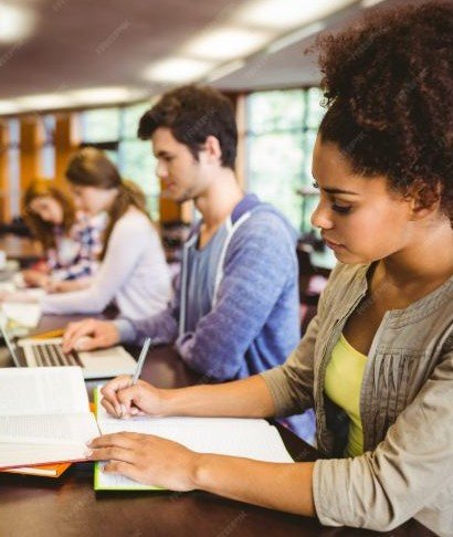 Novo marco regulatório provoca retração histórica: ensino superior cai 14% em 2026